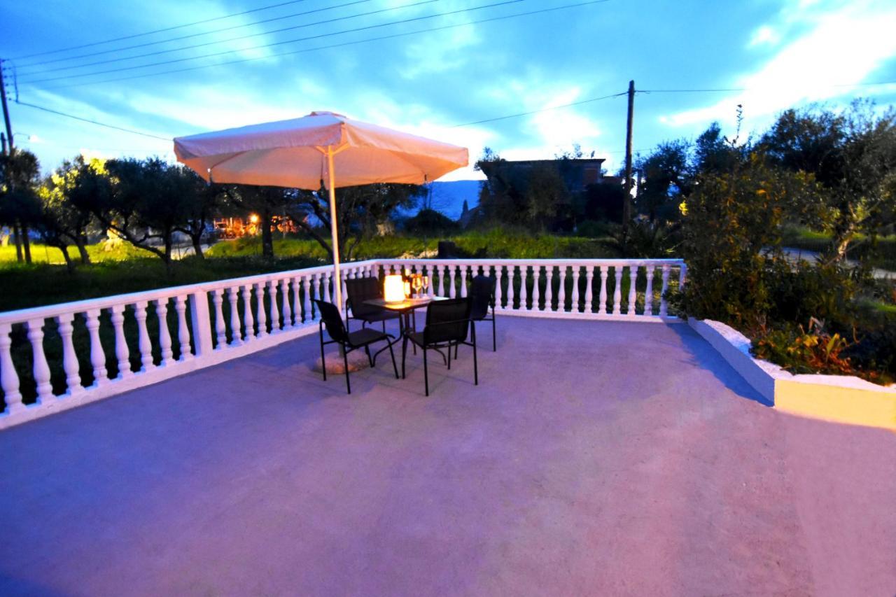 Casa Katina , Villa In Lagana, Agrilia Area Laganas Buitenkant foto